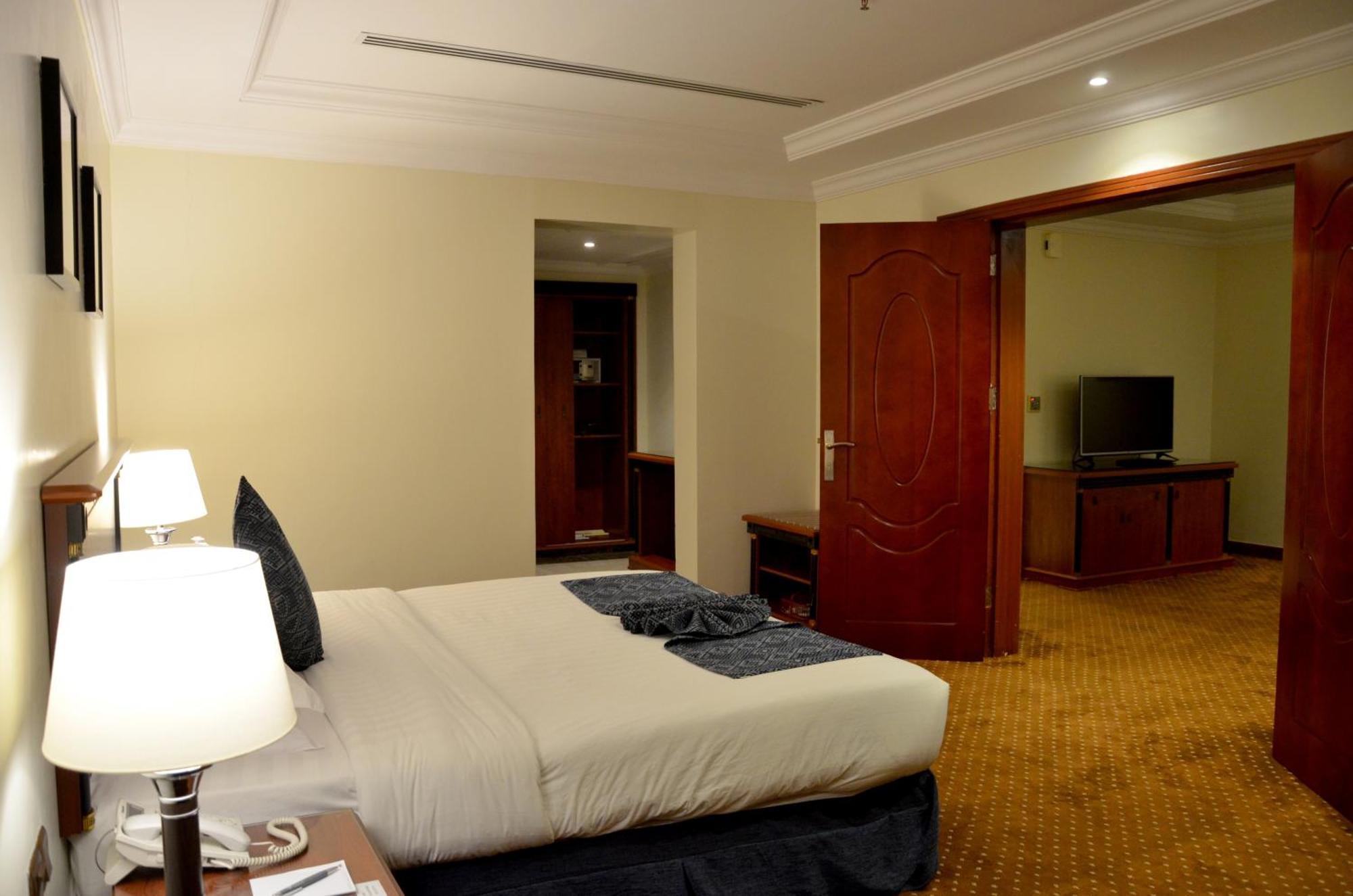 Crown Tower Hotel Al Al Jubail Εξωτερικό φωτογραφία